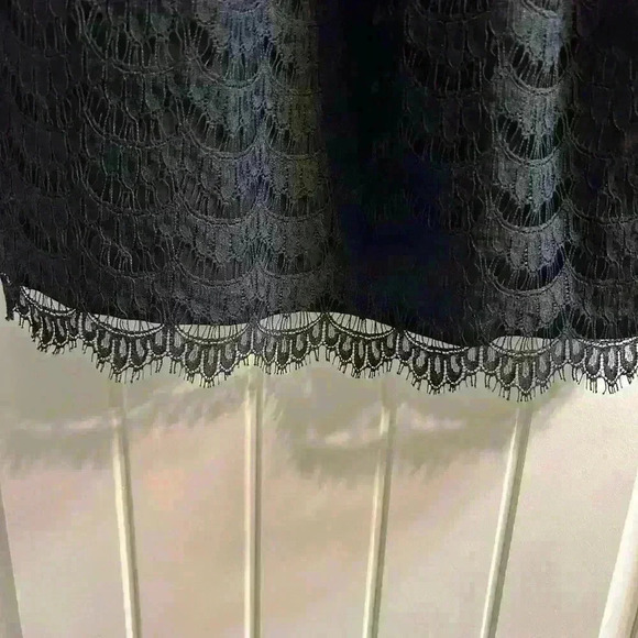 NWOT Trina Turk little black lace dress - Picture 4 of 10